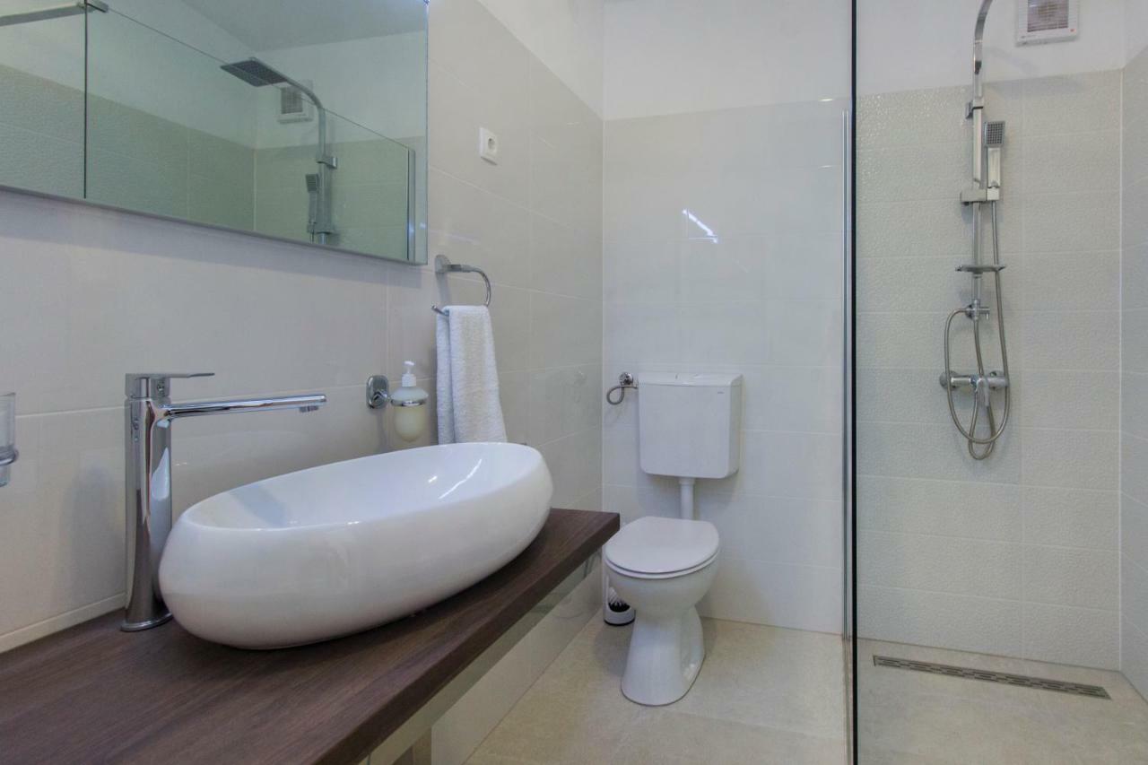 Apartman Ana Skradin Esterno foto