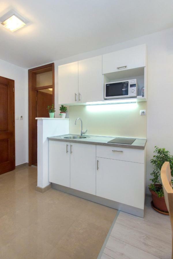 Apartman Ana Skradin Esterno foto